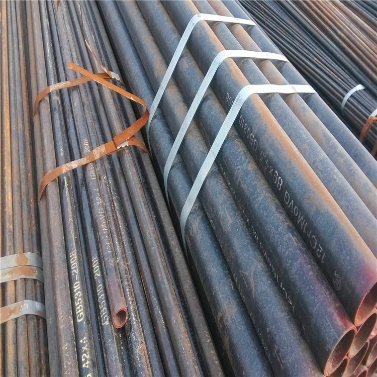 A36 Small Size Carbon Seamless Steel Tube detail