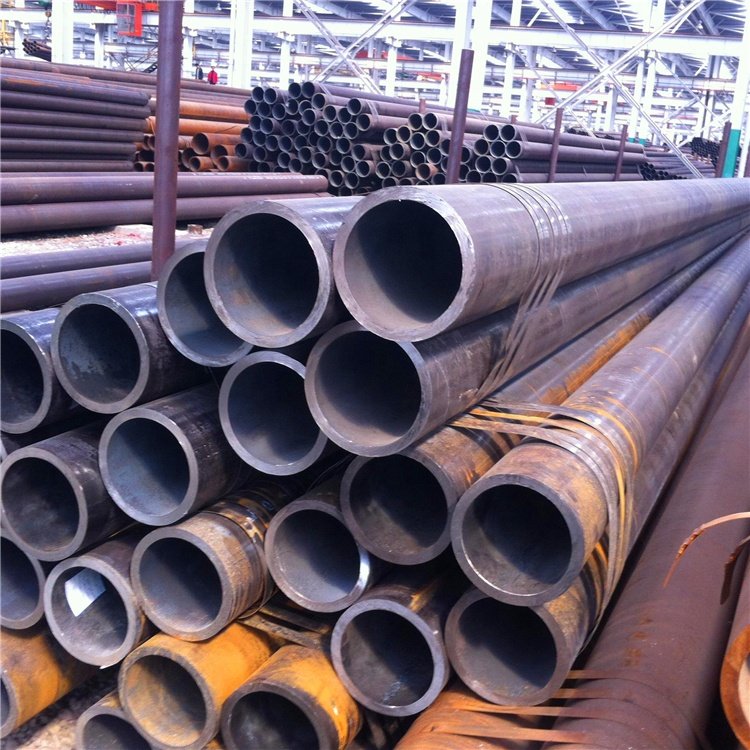 A36 Small Size Carbon Seamless Steel Tube detail