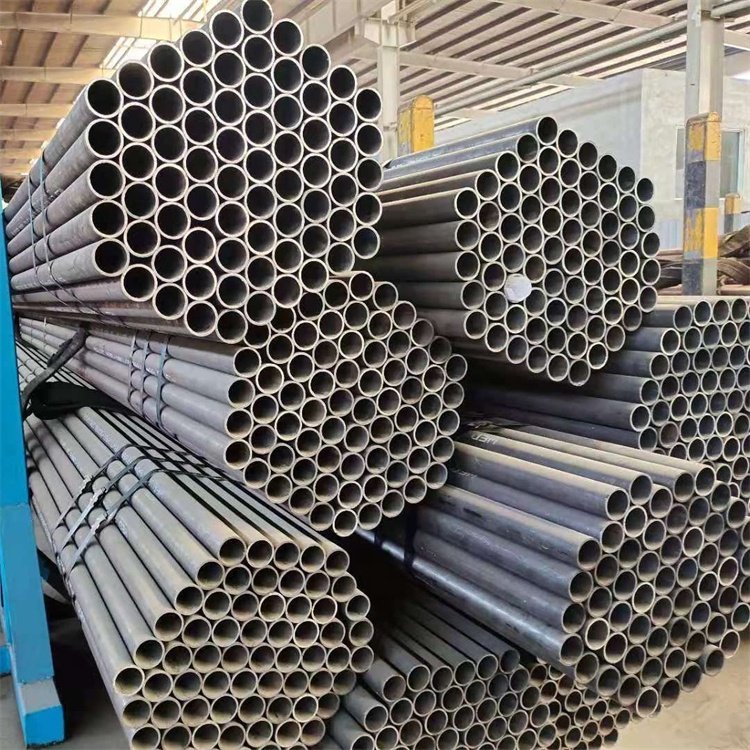 Thick-Walled Grade 106grb ASTM A234 WP22 Seamless Steel Pipe